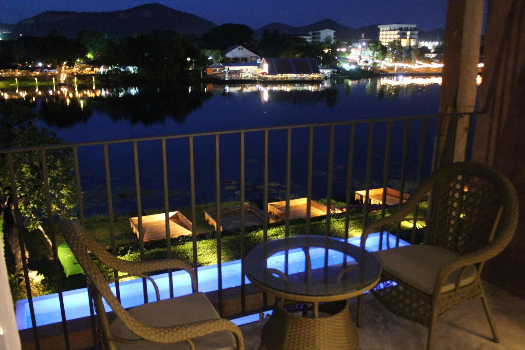 The Glory River Kwai Hotel Kanchanaburi City Exteriör bild